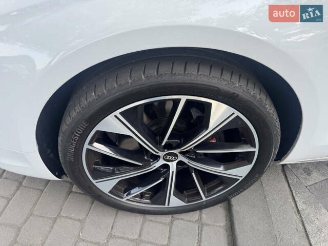 Белый Ауди А8, объемом двигателя 2.97 л и пробегом 153 тыс. км за 29900 $, фото 22 на Automoto.ua
