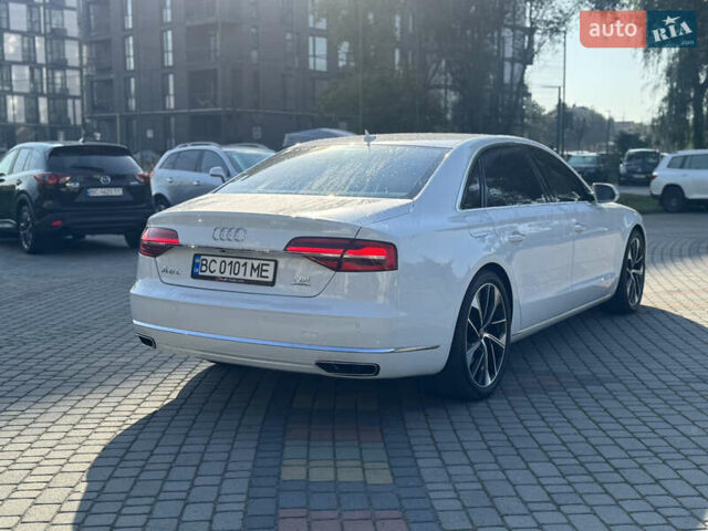 Белый Ауди А8, объемом двигателя 2.97 л и пробегом 153 тыс. км за 29900 $, фото 3 на Automoto.ua