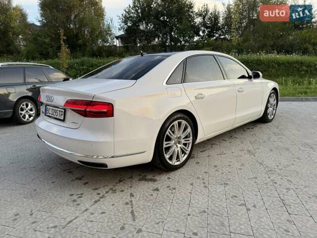 Белый Ауди А8, объемом двигателя 3 л и пробегом 158 тыс. км за 19900 $, фото 2 на Automoto.ua