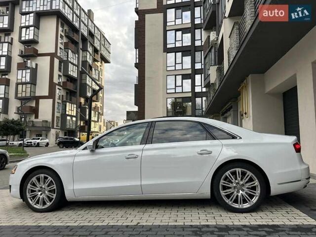 Белый Ауди А8, объемом двигателя 3 л и пробегом 185 тыс. км за 19200 $, фото 4 на Automoto.ua
