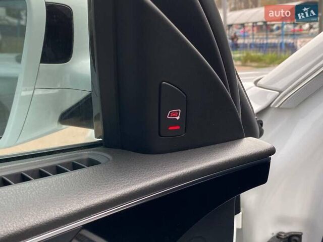 Белый Ауди А8, объемом двигателя 3 л и пробегом 216 тыс. км за 25900 $, фото 30 на Automoto.ua