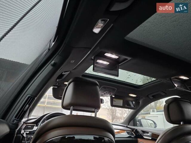 Белый Ауди А8, объемом двигателя 3 л и пробегом 193 тыс. км за 21000 $, фото 19 на Automoto.ua