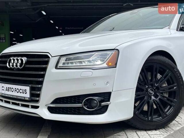 Белый Ауди А8, объемом двигателя 3 л и пробегом 193 тыс. км за 22990 $, фото 3 на Automoto.ua
