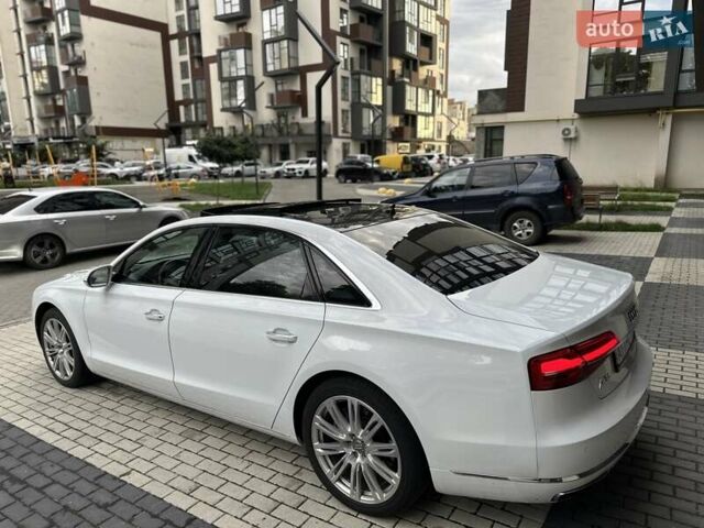 Белый Ауди А8, объемом двигателя 3 л и пробегом 185 тыс. км за 19200 $, фото 2 на Automoto.ua