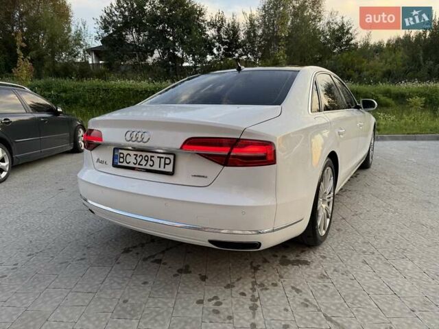 Белый Ауди А8, объемом двигателя 3 л и пробегом 158 тыс. км за 19900 $, фото 4 на Automoto.ua