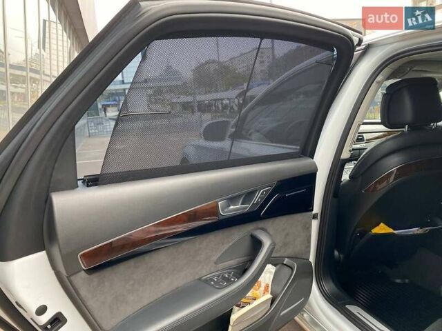 Белый Ауди А8, объемом двигателя 3 л и пробегом 216 тыс. км за 25900 $, фото 17 на Automoto.ua