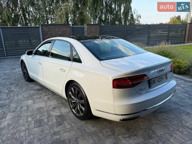 Белый Ауди А8, объемом двигателя 3 л и пробегом 126 тыс. км за 19700 $, фото 8 на Automoto.ua