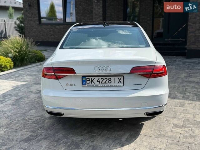 Белый Ауди А8, объемом двигателя 3 л и пробегом 126 тыс. км за 19700 $, фото 7 на Automoto.ua