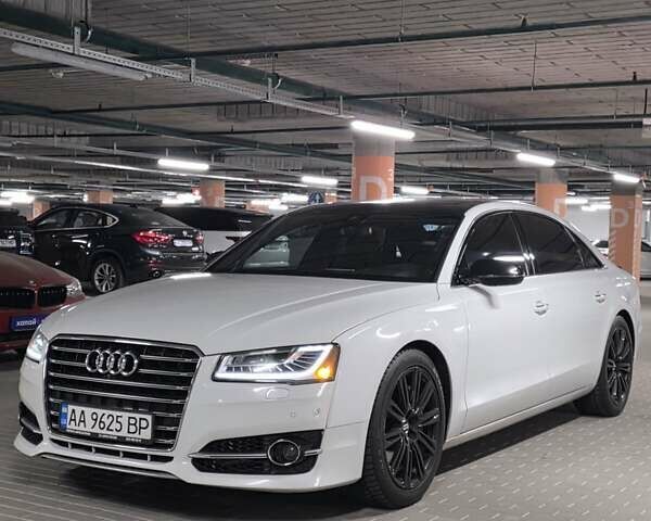 Белый Ауди А8, объемом двигателя 3 л и пробегом 193 тыс. км за 21000 $, фото 14 на Automoto.ua