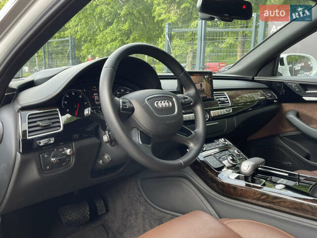 Белый Ауди А8, объемом двигателя 3 л и пробегом 111 тыс. км за 25450 $, фото 19 на Automoto.ua
