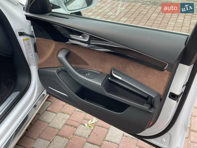 Білий Ауді A8, об'ємом двигуна 3 л та пробігом 111 тис. км за 24800 $, фото 34 на Automoto.ua
