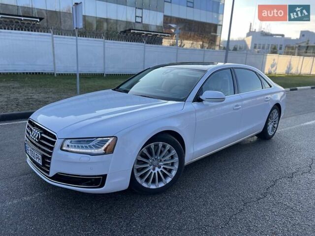 Белый Ауди А8, объемом двигателя 3 л и пробегом 192 тыс. км за 21999 $, фото 3 на Automoto.ua