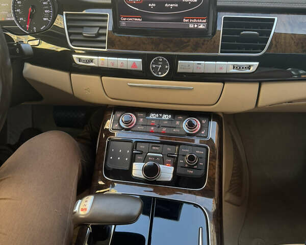 Білий Ауді A8, об'ємом двигуна 3 л та пробігом 196 тис. км за 25700 $, фото 9 на Automoto.ua