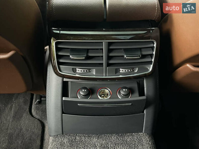Білий Ауді A8, об'ємом двигуна 3 л та пробігом 111 тис. км за 24800 $, фото 30 на Automoto.ua