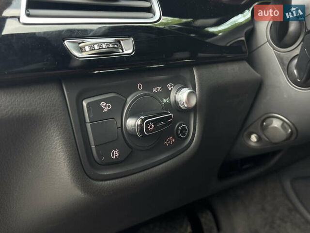 Білий Ауді A8, об'ємом двигуна 3 л та пробігом 111 тис. км за 24800 $, фото 16 на Automoto.ua