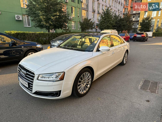 Білий Ауді A8, об'ємом двигуна 3 л та пробігом 196 тис. км за 25700 $, фото 1 на Automoto.ua