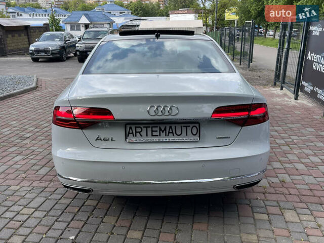 Білий Ауді A8, об'ємом двигуна 3 л та пробігом 111 тис. км за 24800 $, фото 3 на Automoto.ua