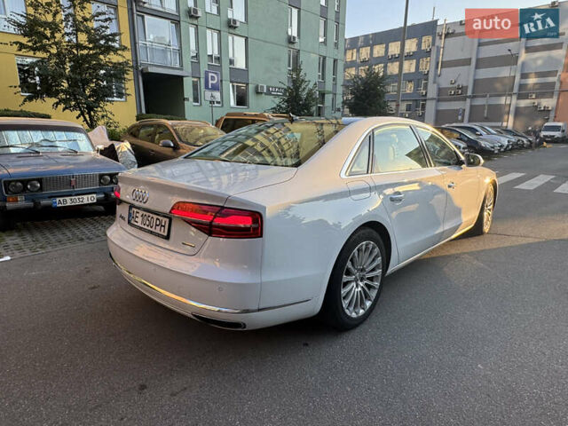 Білий Ауді A8, об'ємом двигуна 3 л та пробігом 196 тис. км за 25700 $, фото 4 на Automoto.ua