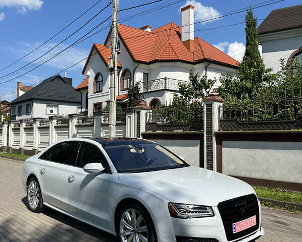 Білий Ауді A8, об'ємом двигуна 3 л та пробігом 129 тис. км за 25000 $, фото 13 на Automoto.ua