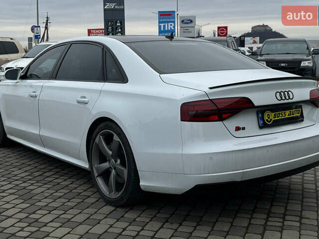 Белый Ауди А8, объемом двигателя 3 л и пробегом 182 тыс. км за 22900 $, фото 4 на Automoto.ua
