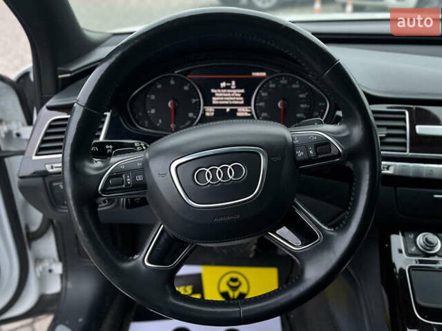 Белый Ауди А8, объемом двигателя 3 л и пробегом 182 тыс. км за 22900 $, фото 10 на Automoto.ua