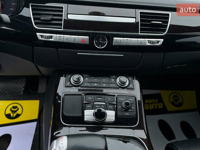 Белый Ауди А8, объемом двигателя 3 л и пробегом 182 тыс. км за 22900 $, фото 13 на Automoto.ua