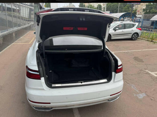 Белый Ауди А8, объемом двигателя 3 л и пробегом 83 тыс. км за 45500 $, фото 10 на Automoto.ua