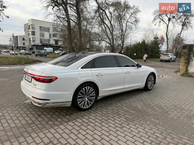 Білий Ауді A8, об'ємом двигуна 2.97 л та пробігом 88 тис. км за 67000 $, фото 3 на Automoto.ua