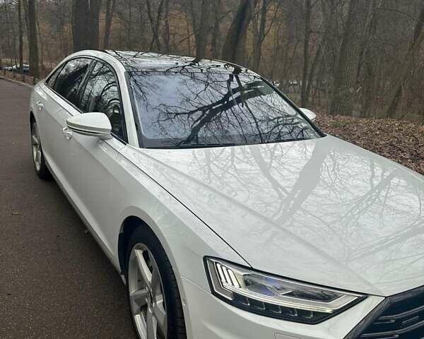 Білий Ауді A8, об'ємом двигуна 3 л та пробігом 105 тис. км за 60000 $, фото 4 на Automoto.ua