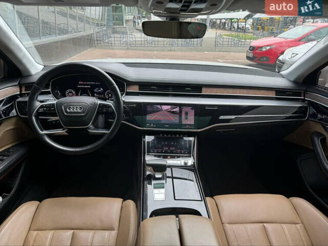 Білий Ауді A8, об'ємом двигуна 3 л та пробігом 83 тис. км за 46999 $, фото 13 на Automoto.ua