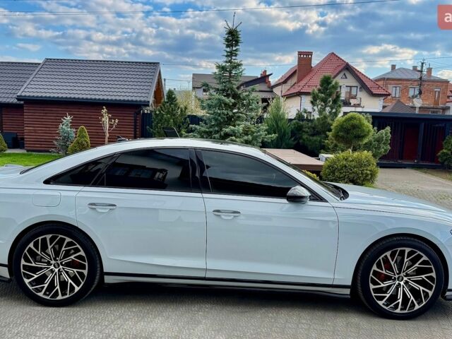 Белый Ауди А8, объемом двигателя 2.97 л и пробегом 178 тыс. км за 45500 $, фото 1 на Automoto.ua