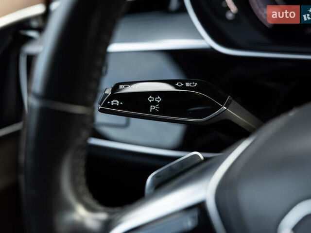 Белый Ауди А8, объемом двигателя 3 л и пробегом 165 тыс. км за 43500 $, фото 27 на Automoto.ua