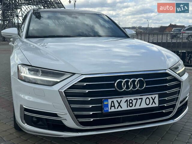 Белый Ауди А8, объемом двигателя 3 л и пробегом 84 тыс. км за 45500 $, фото 1 на Automoto.ua