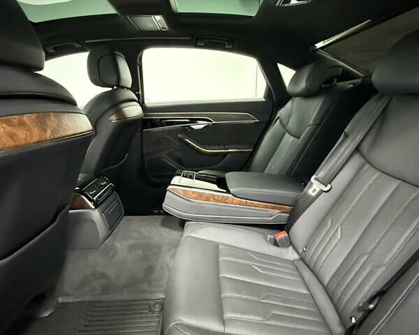 Білий Ауді A8, об'ємом двигуна 3 л та пробігом 62 тис. км за 46000 $, фото 41 на Automoto.ua