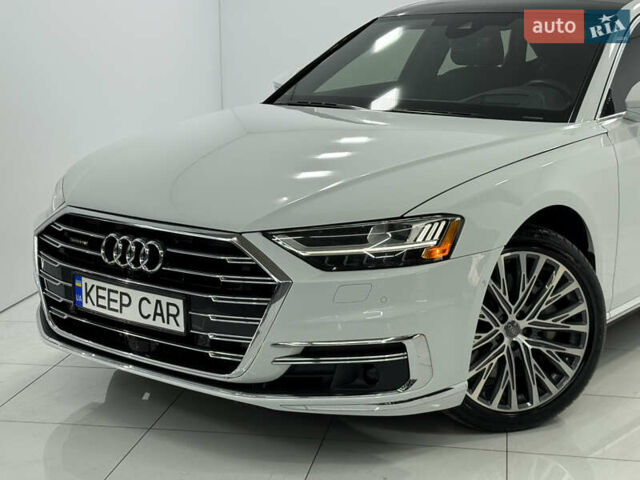 Білий Ауді A8, об'ємом двигуна 3 л та пробігом 62 тис. км за 46000 $, фото 2 на Automoto.ua