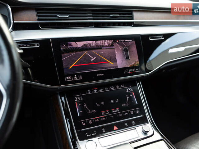 Белый Ауди А8, объемом двигателя 3 л и пробегом 165 тыс. км за 43500 $, фото 43 на Automoto.ua