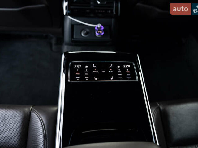 Белый Ауди А8, объемом двигателя 3 л и пробегом 165 тыс. км за 43500 $, фото 68 на Automoto.ua