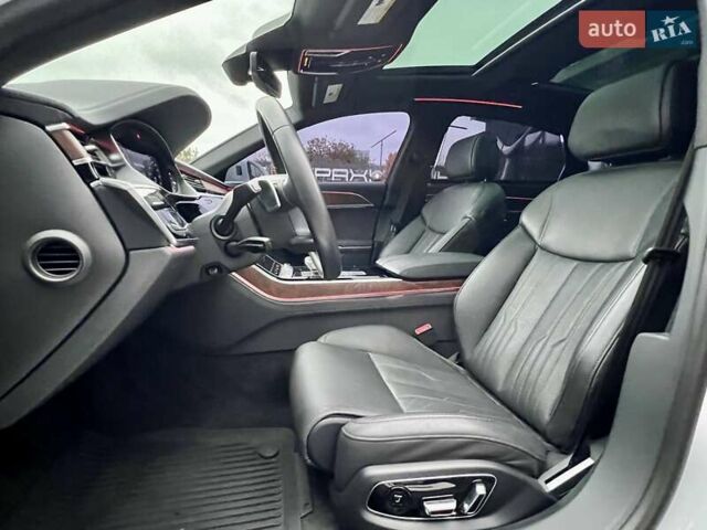 Белый Ауди А8, объемом двигателя 3 л и пробегом 45 тыс. км за 54900 $, фото 26 на Automoto.ua