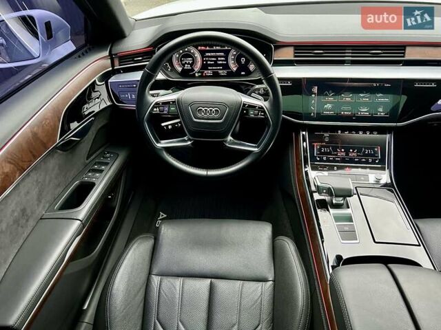 Белый Ауди А8, объемом двигателя 3 л и пробегом 45 тыс. км за 54900 $, фото 71 на Automoto.ua