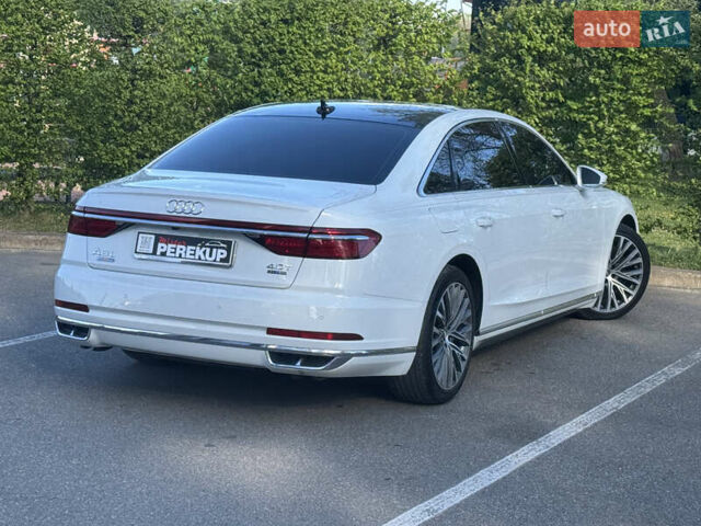 Белый Ауди А8, объемом двигателя 3.99 л и пробегом 71 тыс. км за 56999 $, фото 21 на Automoto.ua
