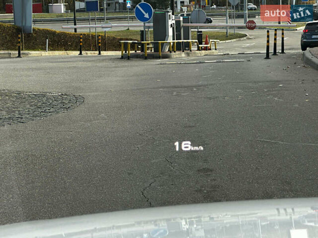 Белый Ауди А8, объемом двигателя 3 л и пробегом 53 тыс. км за 58000 $, фото 36 на Automoto.ua