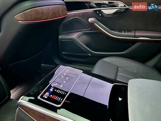 Белый Ауди А8, объемом двигателя 3 л и пробегом 45 тыс. км за 54900 $, фото 36 на Automoto.ua