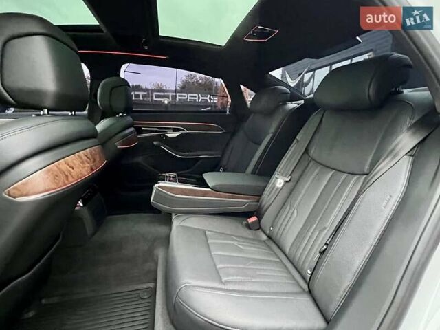 Белый Ауди А8, объемом двигателя 3 л и пробегом 45 тыс. км за 54900 $, фото 38 на Automoto.ua