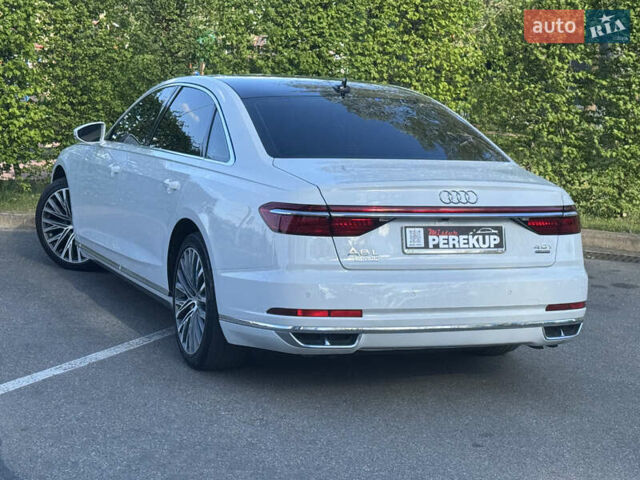 Белый Ауди А8, объемом двигателя 3.99 л и пробегом 71 тыс. км за 56999 $, фото 15 на Automoto.ua