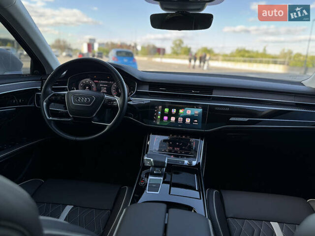 Білий Ауді A8, об'ємом двигуна 3.99 л та пробігом 71 тис. км за 55999 $, фото 41 на Automoto.ua