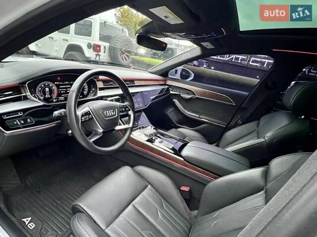 Белый Ауди А8, объемом двигателя 3 л и пробегом 45 тыс. км за 54900 $, фото 27 на Automoto.ua