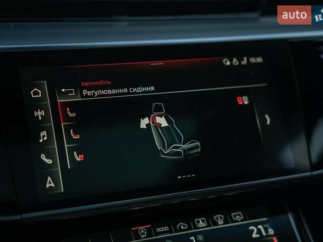 Белый Ауди А8, объемом двигателя 3 л и пробегом 93 тыс. км за 57500 $, фото 43 на Automoto.ua