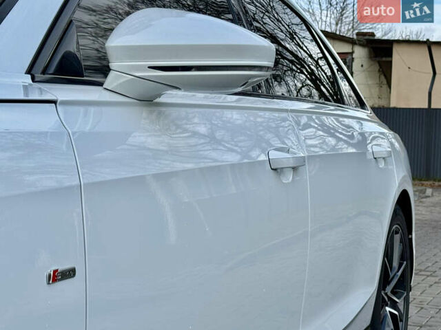 Белый Ауди А8, объемом двигателя 3 л и пробегом 92 тыс. км за 43000 $, фото 15 на Automoto.ua