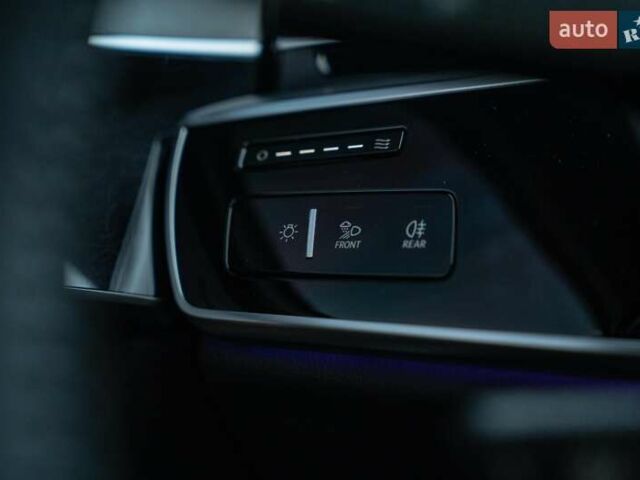 Белый Ауди А8, объемом двигателя 3 л и пробегом 93 тыс. км за 57500 $, фото 28 на Automoto.ua