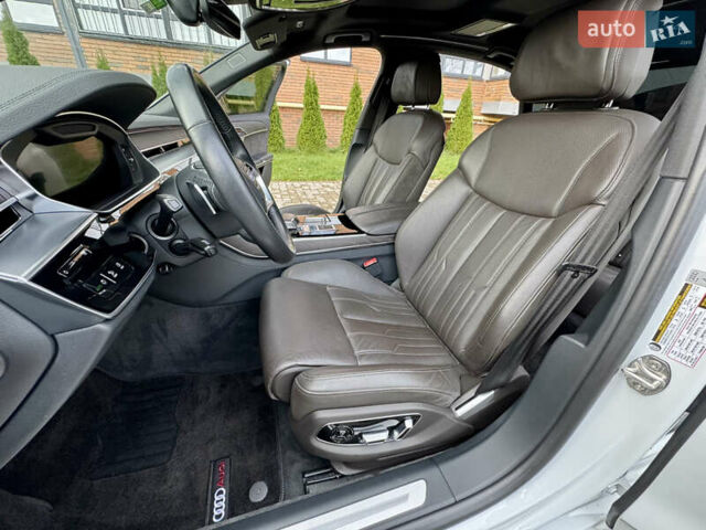 Белый Ауди А8, объемом двигателя 3 л и пробегом 92 тыс. км за 43000 $, фото 53 на Automoto.ua